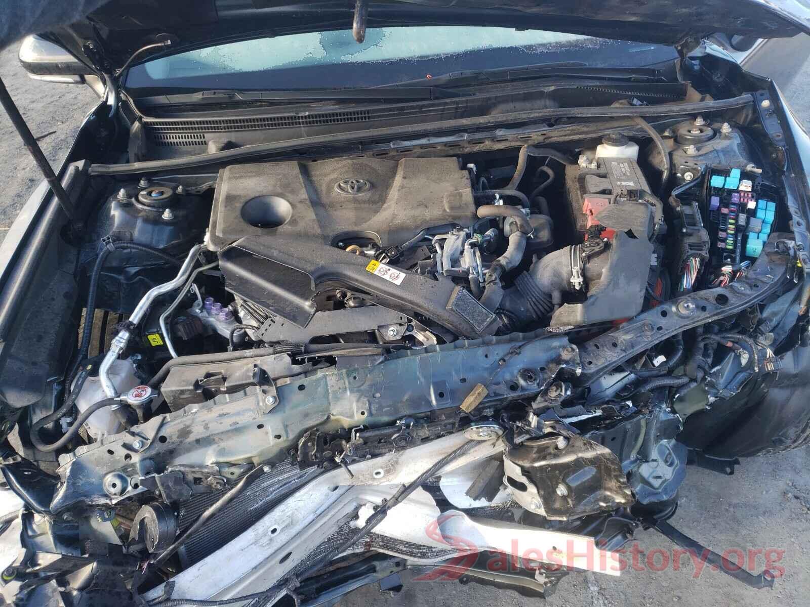 4T1B11HK7JU505847 2018 TOYOTA CAMRY