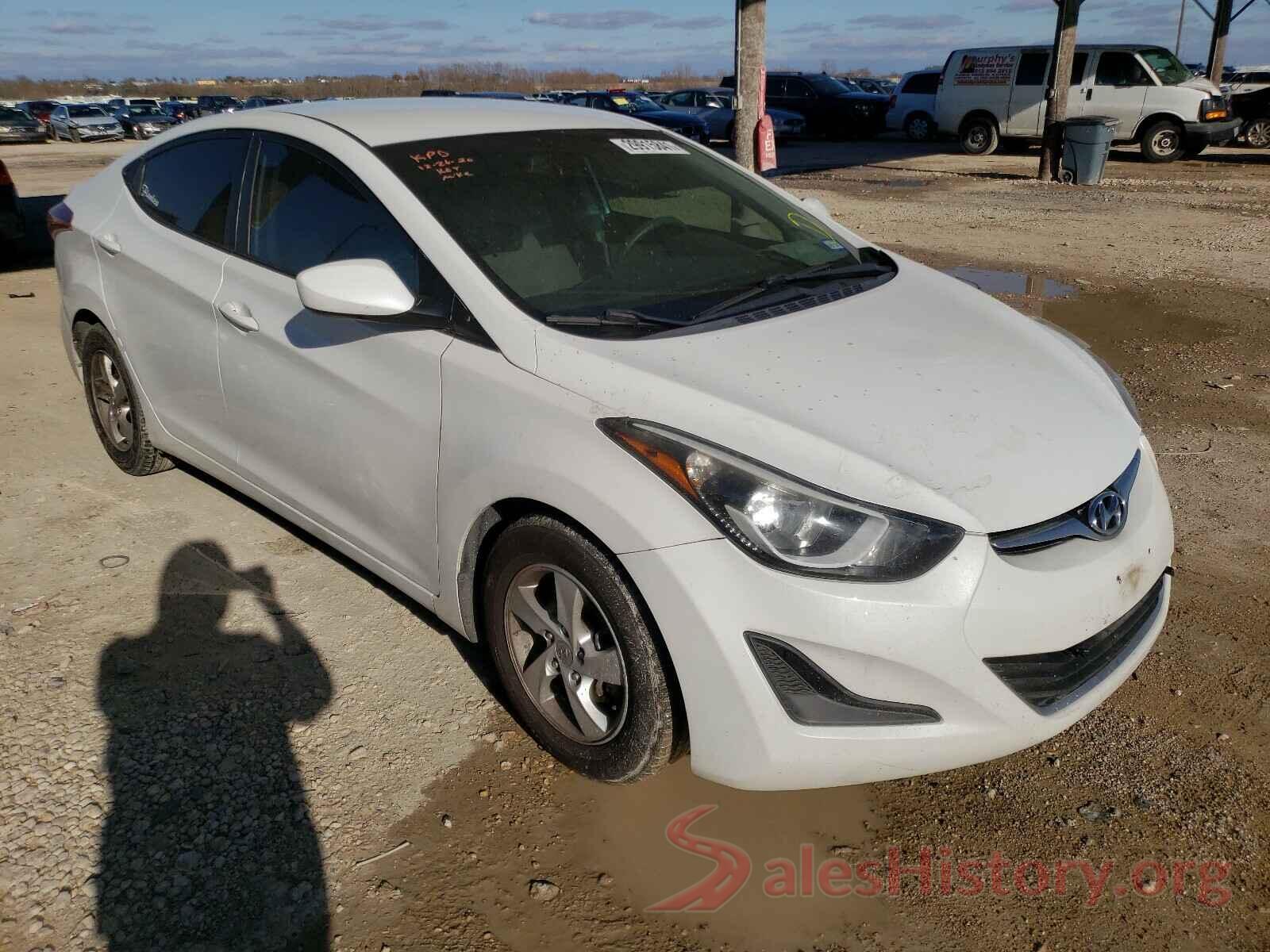 3KPF24AD9LE196240 2015 HYUNDAI ELANTRA