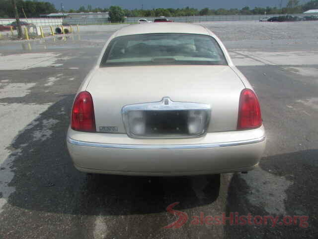 3N1AB7AP1JY334020 1999 LINCOLN TOWNCAR