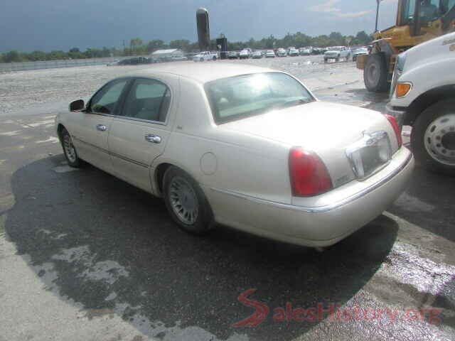 3N1AB7AP1JY334020 1999 LINCOLN TOWNCAR