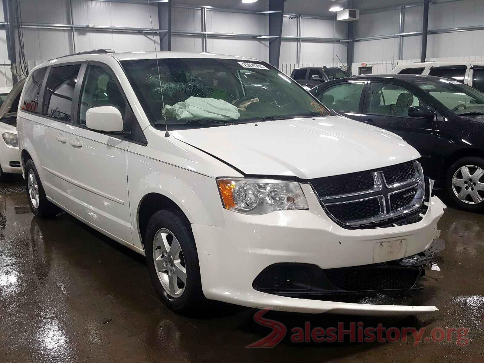 JF1VA2Z6XG9833015 2011 DODGE CARAVAN