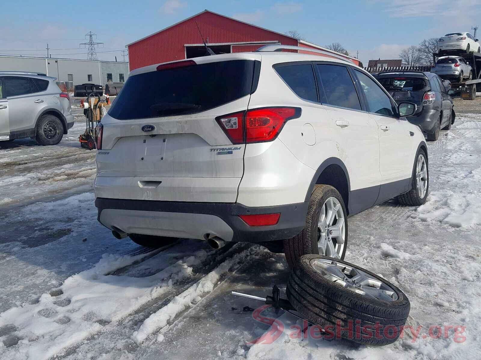 1FADP3N24GL330442 2019 FORD ESCAPE