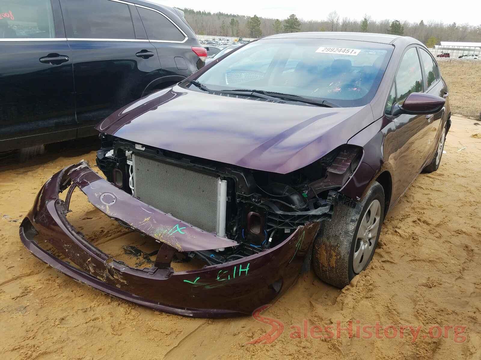 3KPFK4A78JE268276 2018 KIA FORTE