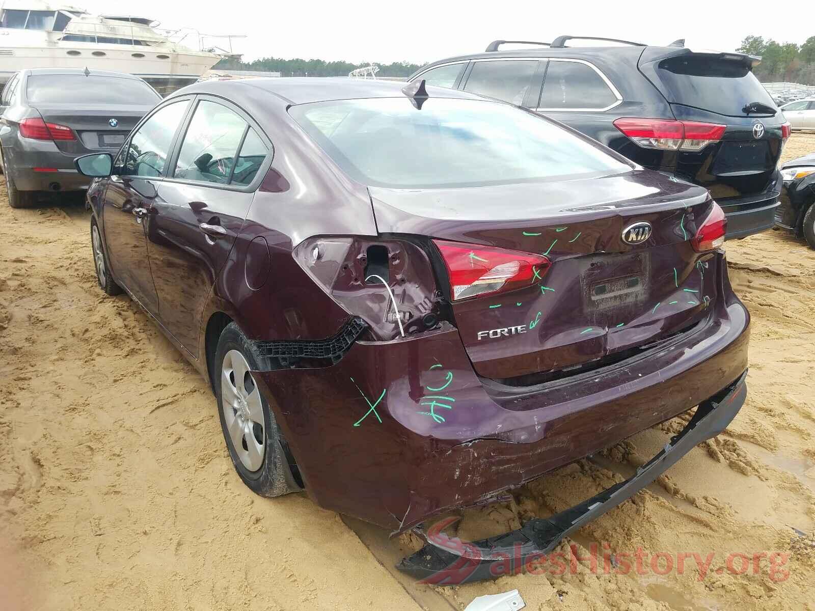 3KPFK4A78JE268276 2018 KIA FORTE