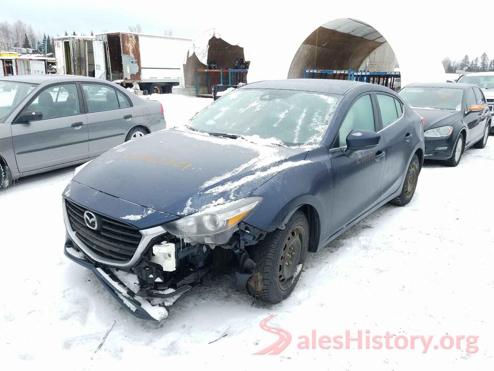 JM1BN1V74J1182836 2018 MAZDA 3