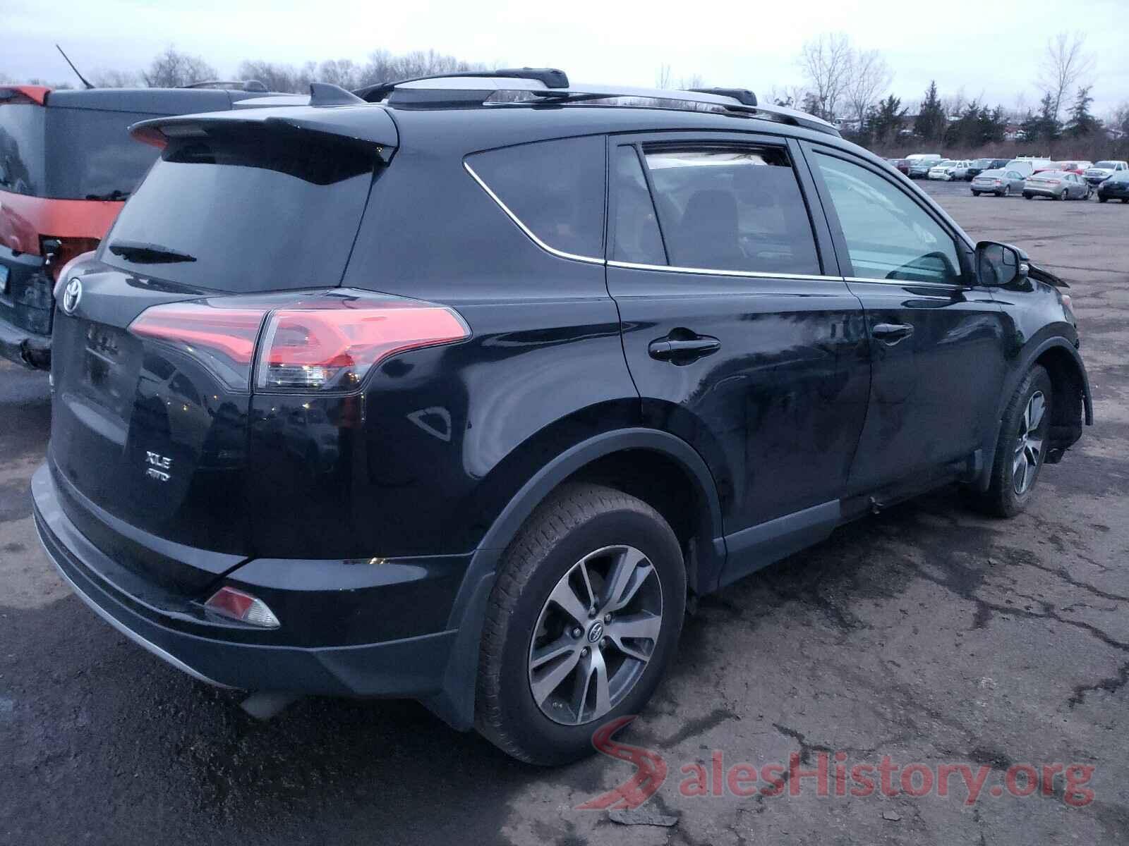 2T3RFREVXHW630775 2017 TOYOTA RAV4