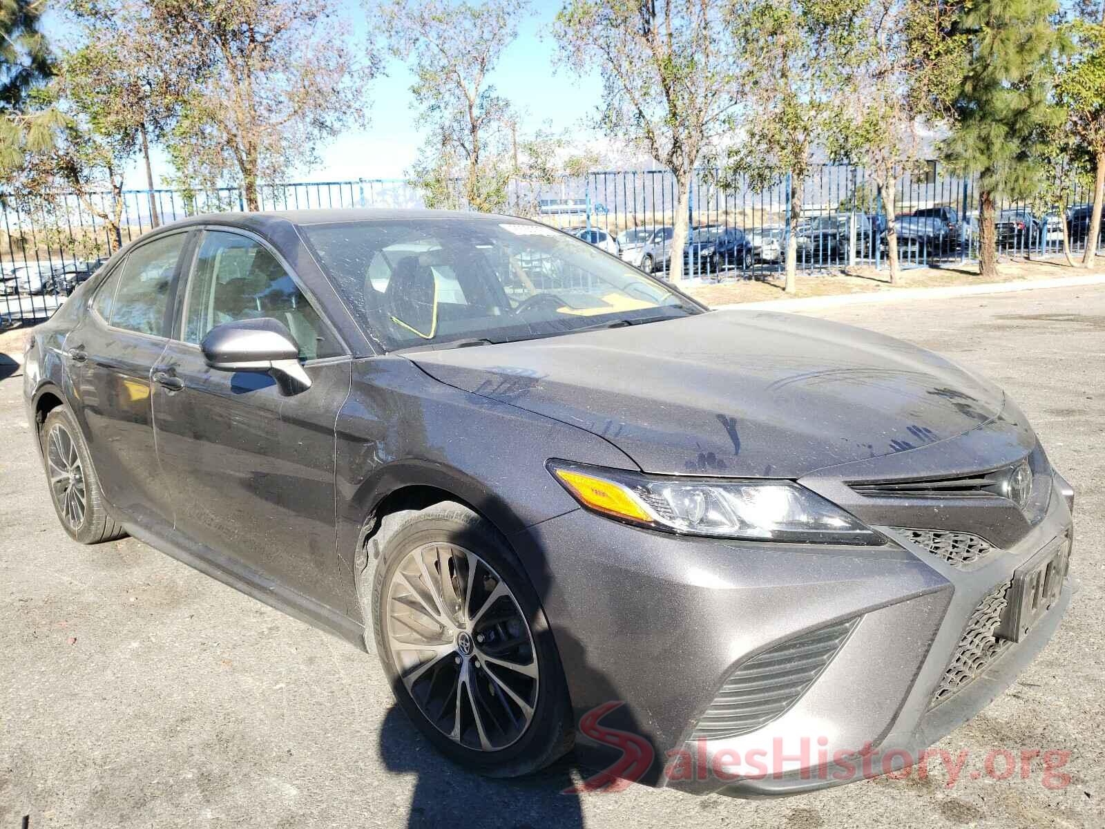 4T1B11HK1KU165001 2019 TOYOTA CAMRY