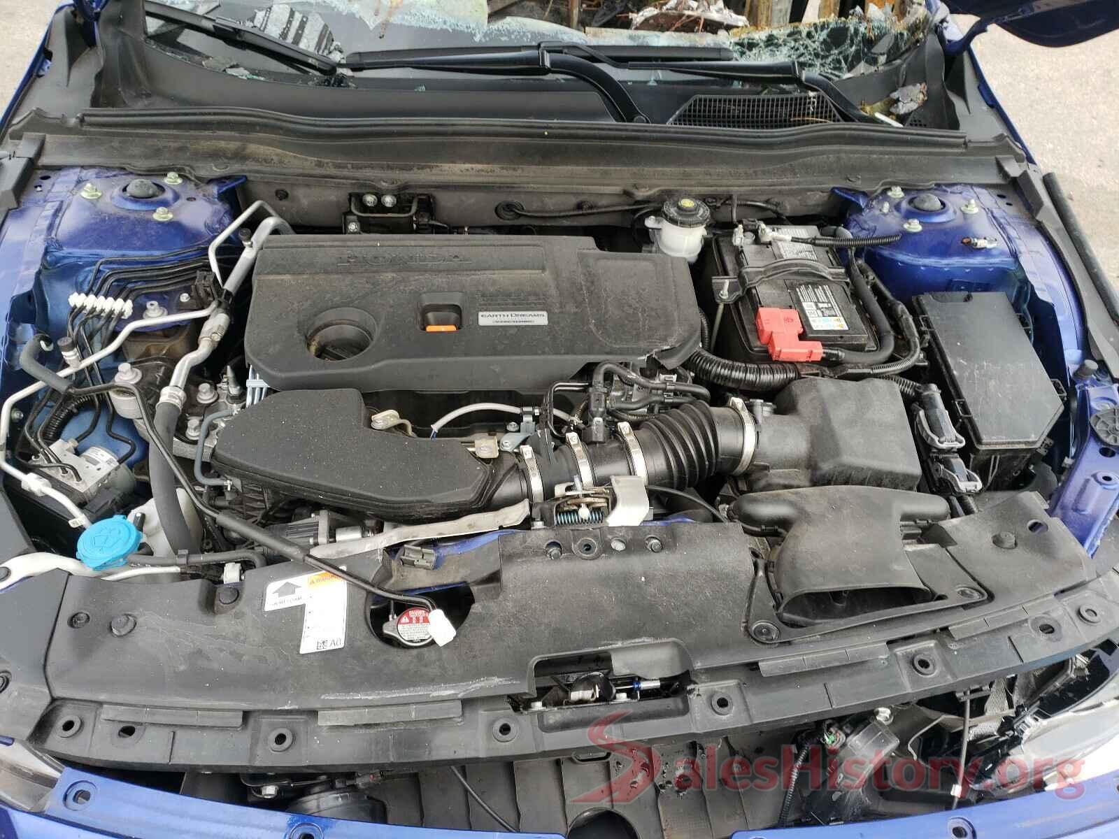 1HGCV2E35JA052525 2018 HONDA ACCORD