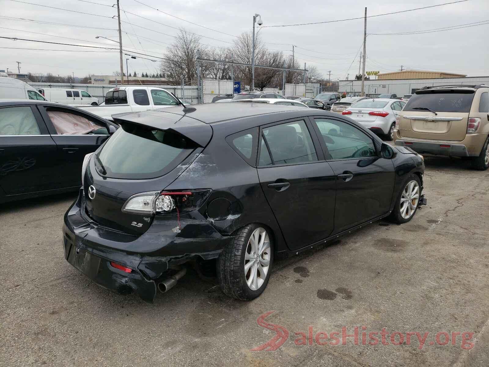 1N6BF0LY4JN808927 2011 MAZDA 3