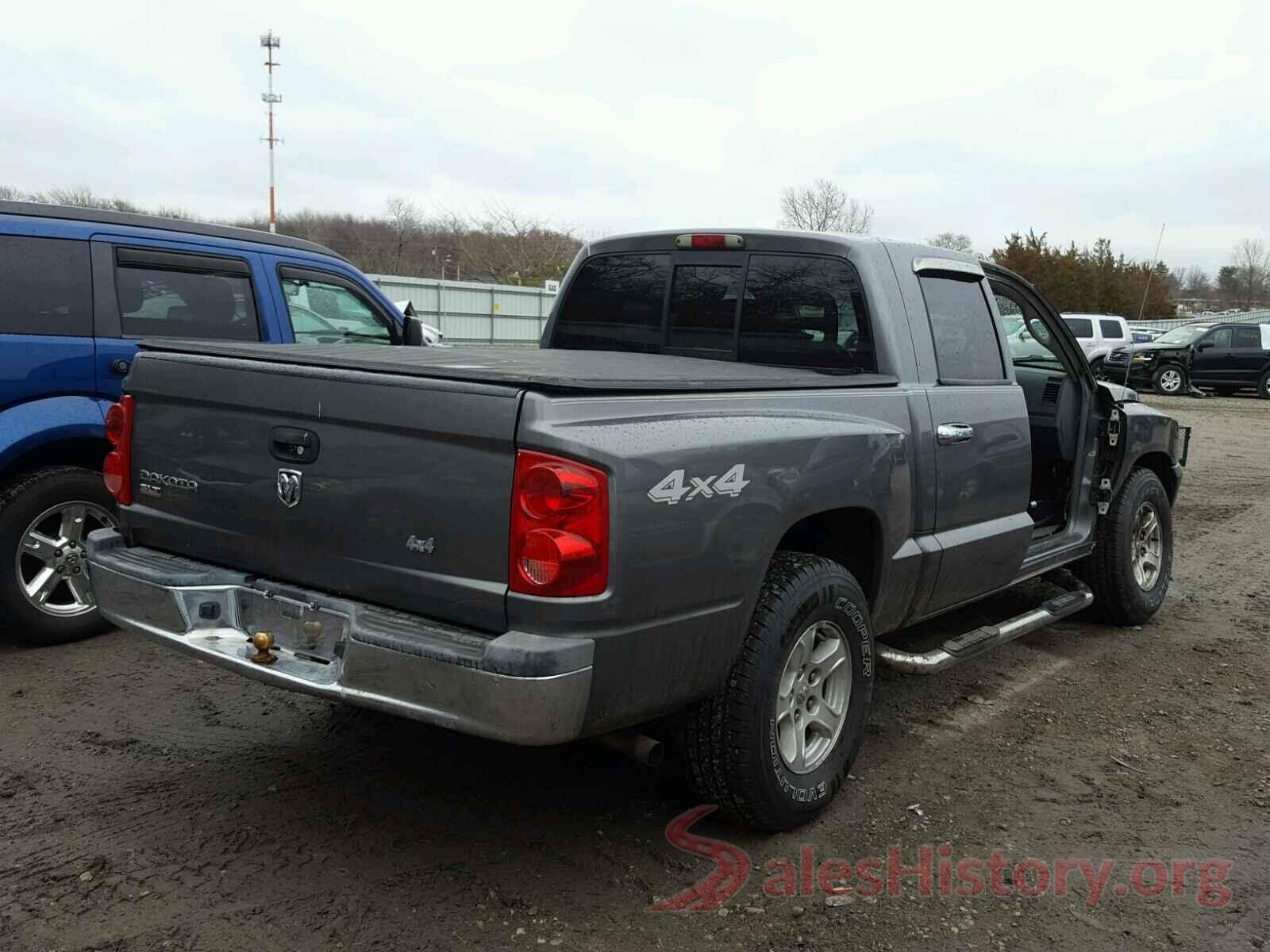 1C4SDHCT4KC721697 2005 DODGE DAKOTA