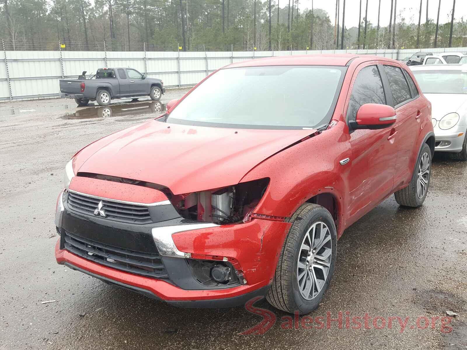 JA4AP3AU8HZ053310 2017 MITSUBISHI OUTLANDER