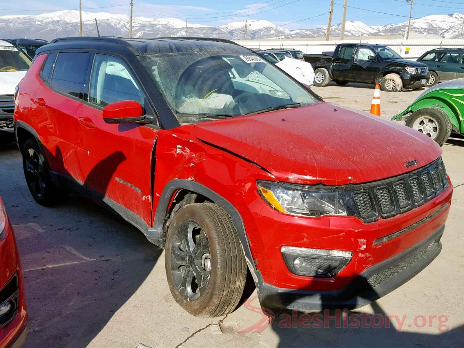 3C4NJDBB5JT320895 2018 JEEP COMPASS