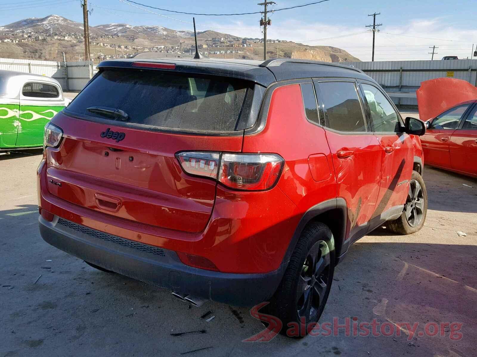 3C4NJDBB5JT320895 2018 JEEP COMPASS