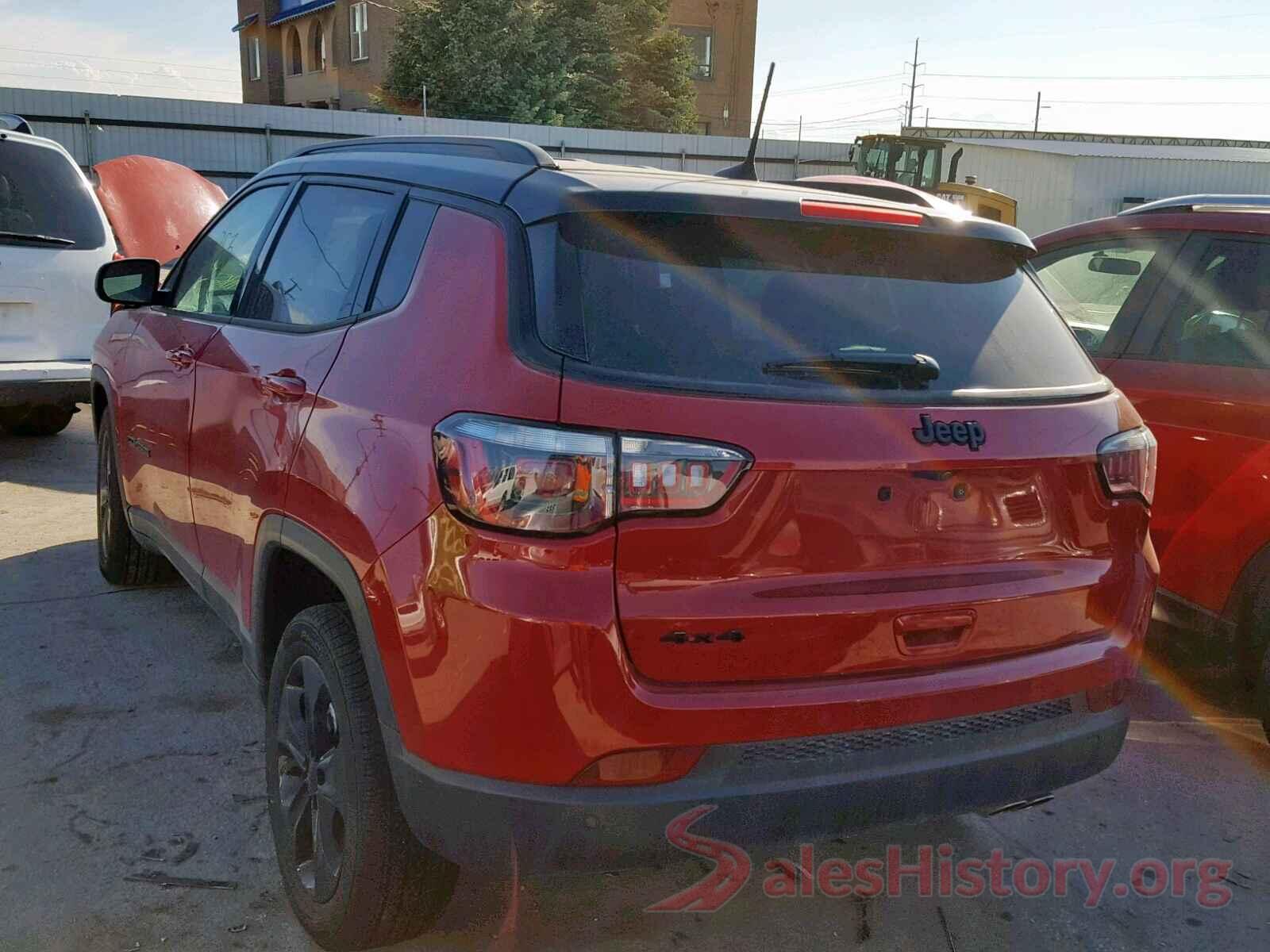 3C4NJDBB5JT320895 2018 JEEP COMPASS