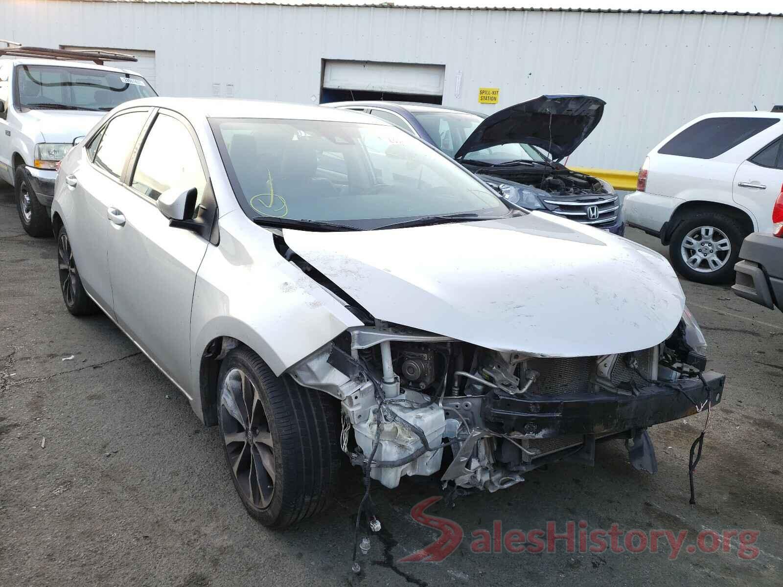 2T1BURHE2JC981697 2018 TOYOTA COROLLA