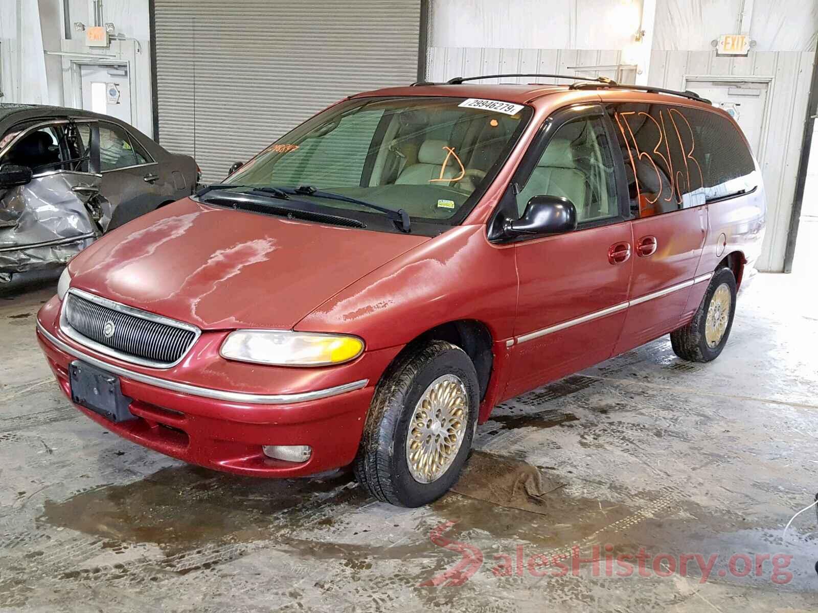 JN8AT2MV5KW395438 1997 CHRYSLER TOWN & COU