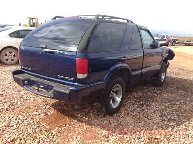 2GNALCEKXH1567959 2001 CHEVROLET BLAZER