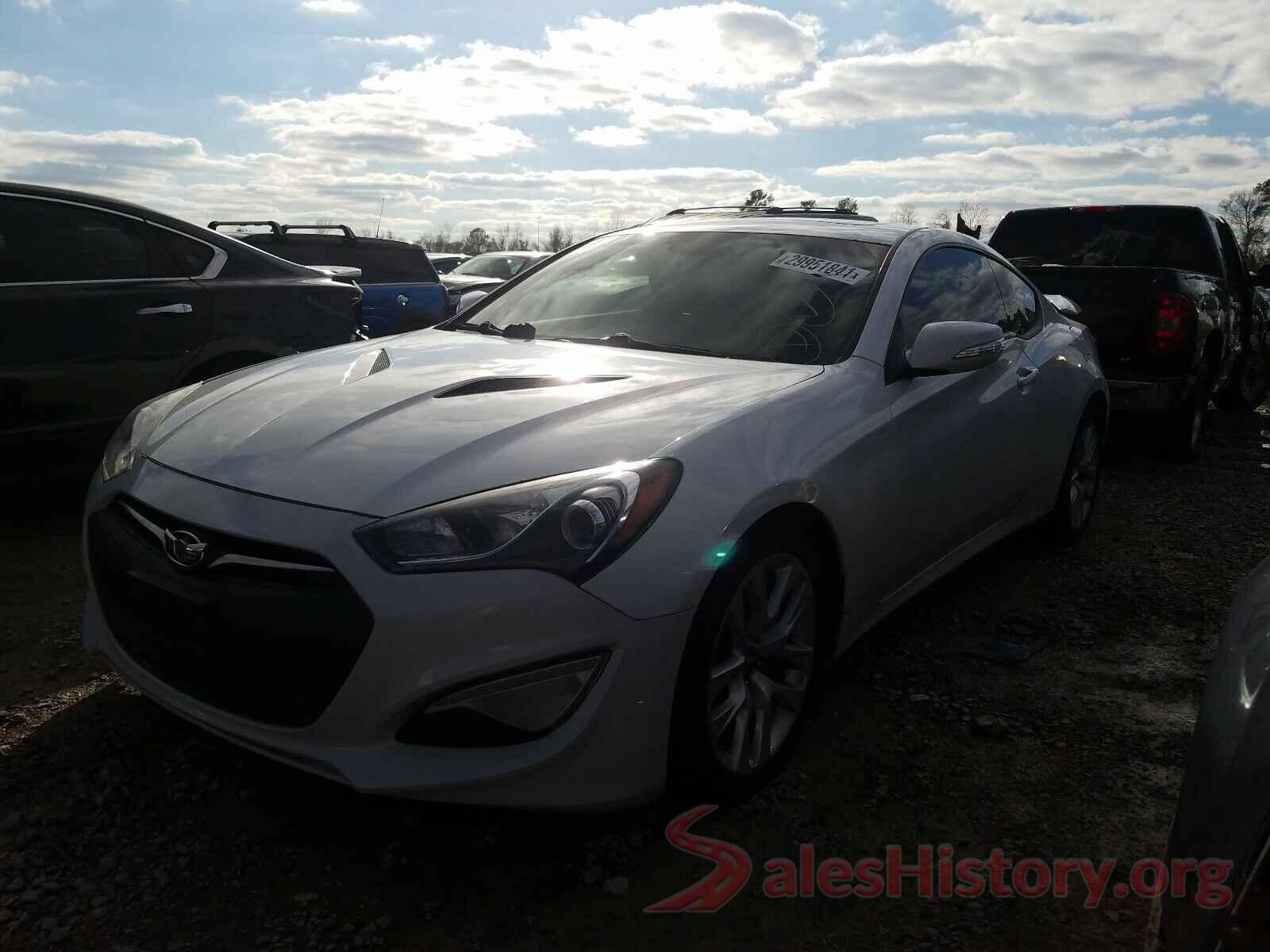 3N6CM0KN8HK720805 2013 HYUNDAI GENESIS