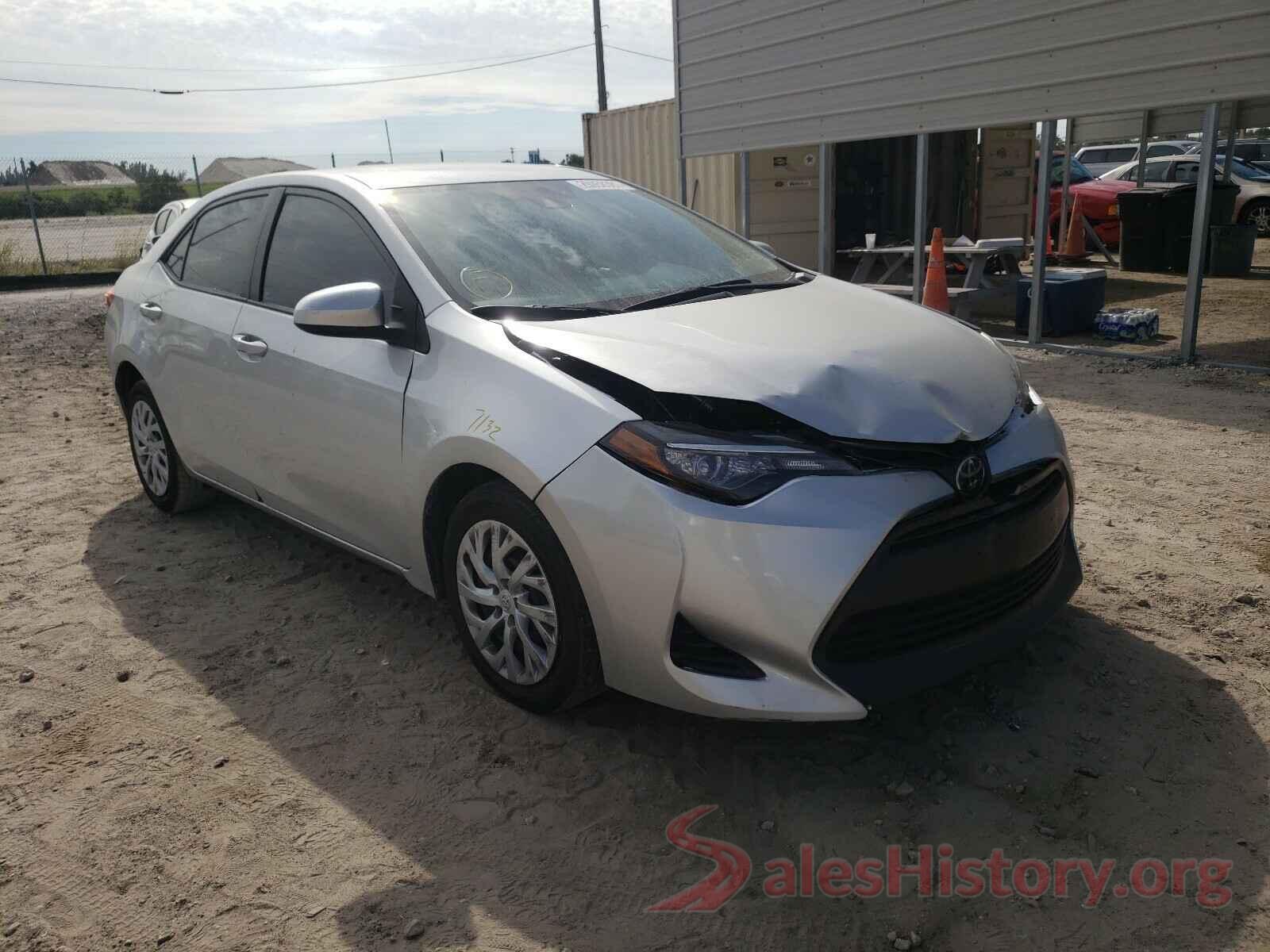 5YFBURHEXHP642812 2017 TOYOTA COROLLA