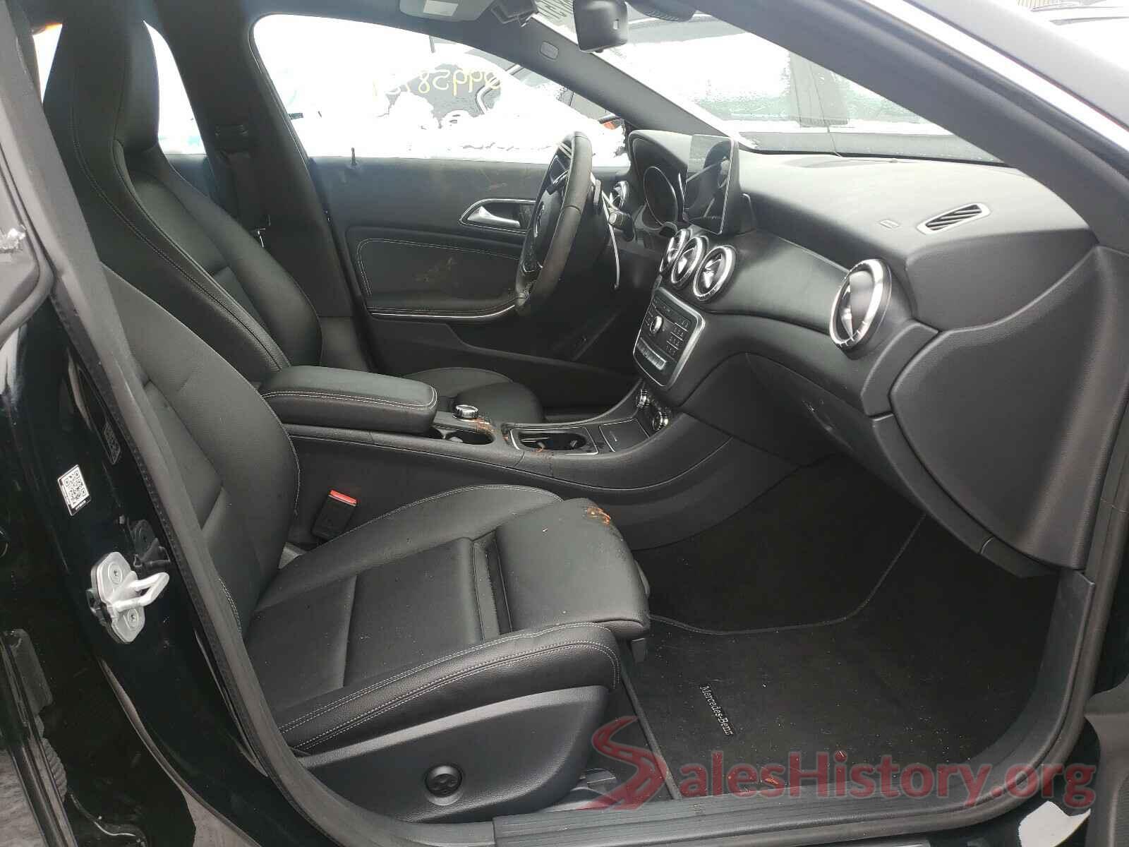 WDDSJ4GB8JN562663 2018 MERCEDES-BENZ C CLASS