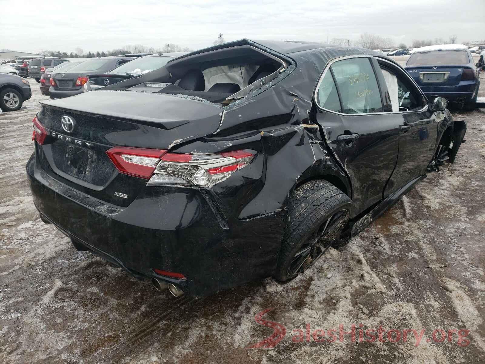 4T1B61HKXJU131381 2018 TOYOTA CAMRY