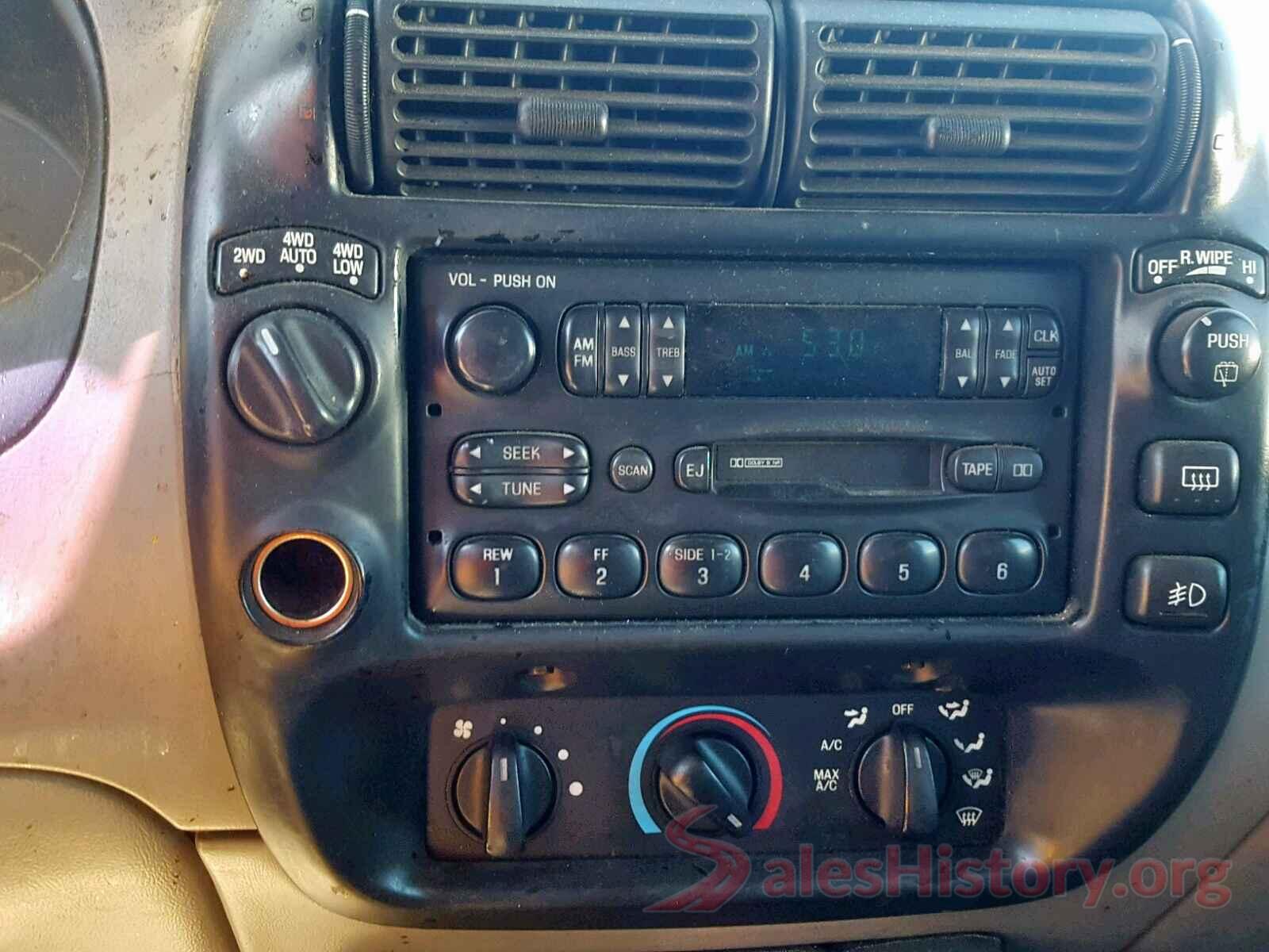 4T1BF1FKXHU686909 1996 FORD EXPLORER