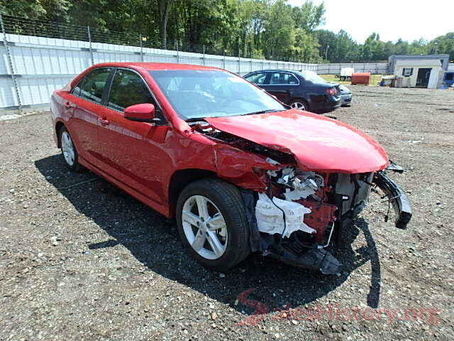 3VV0B7AX4KM024687 2012 TOYOTA CAMRY