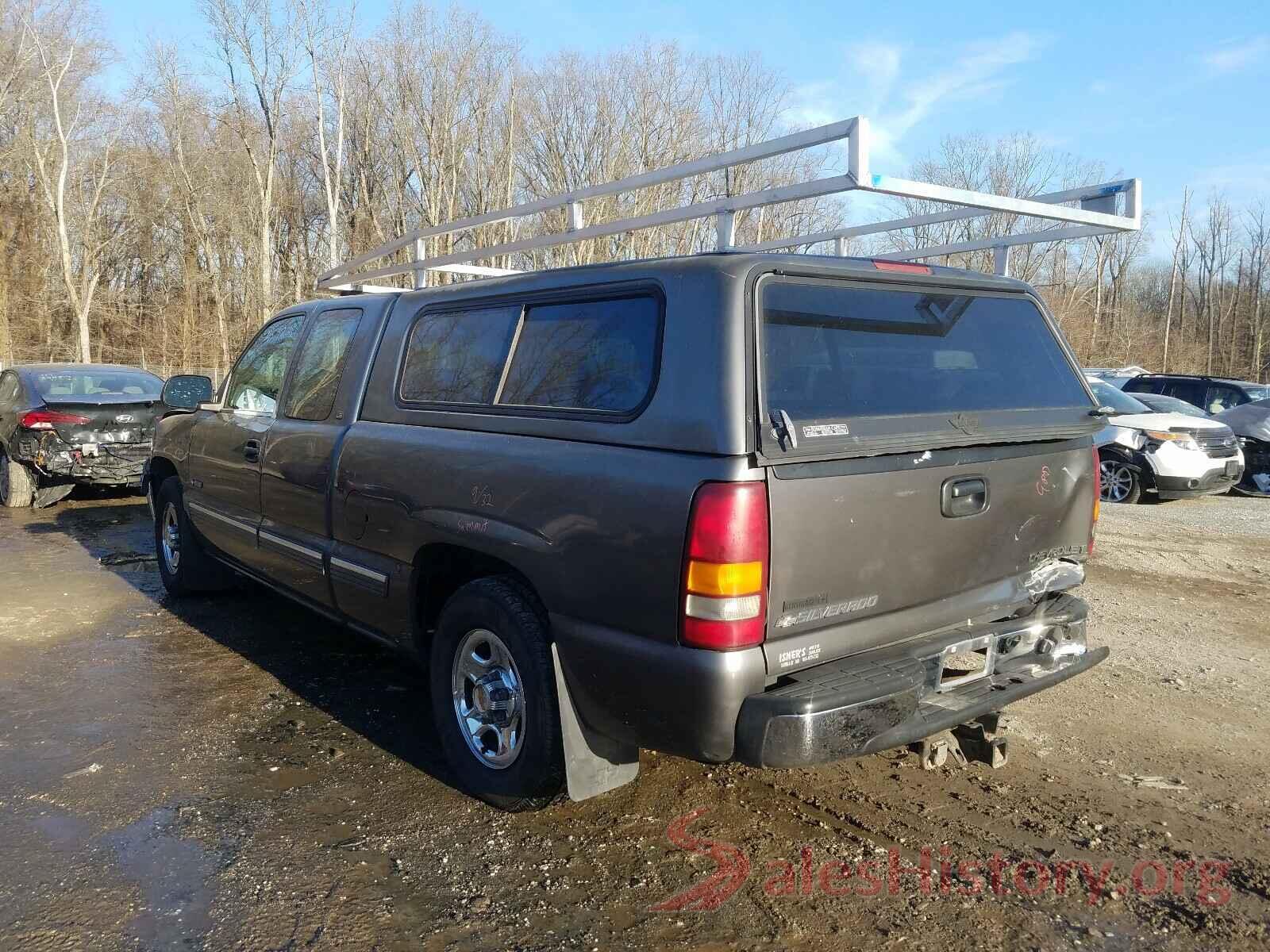 5N1DR2MN8JC636797 2000 CHEVROLET SILVERADO