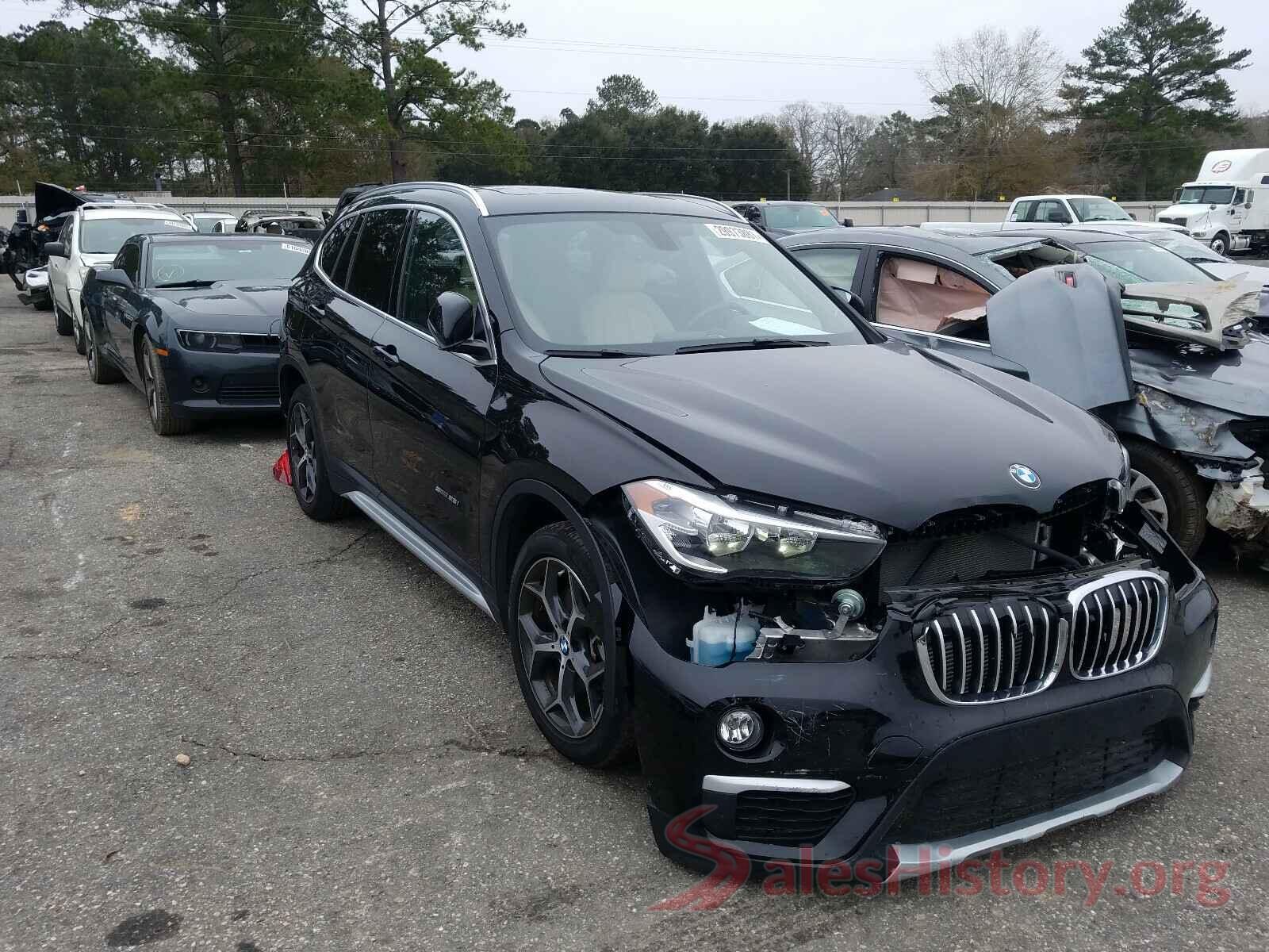 WBXHU7C3XJ5H45743 2018 BMW X1