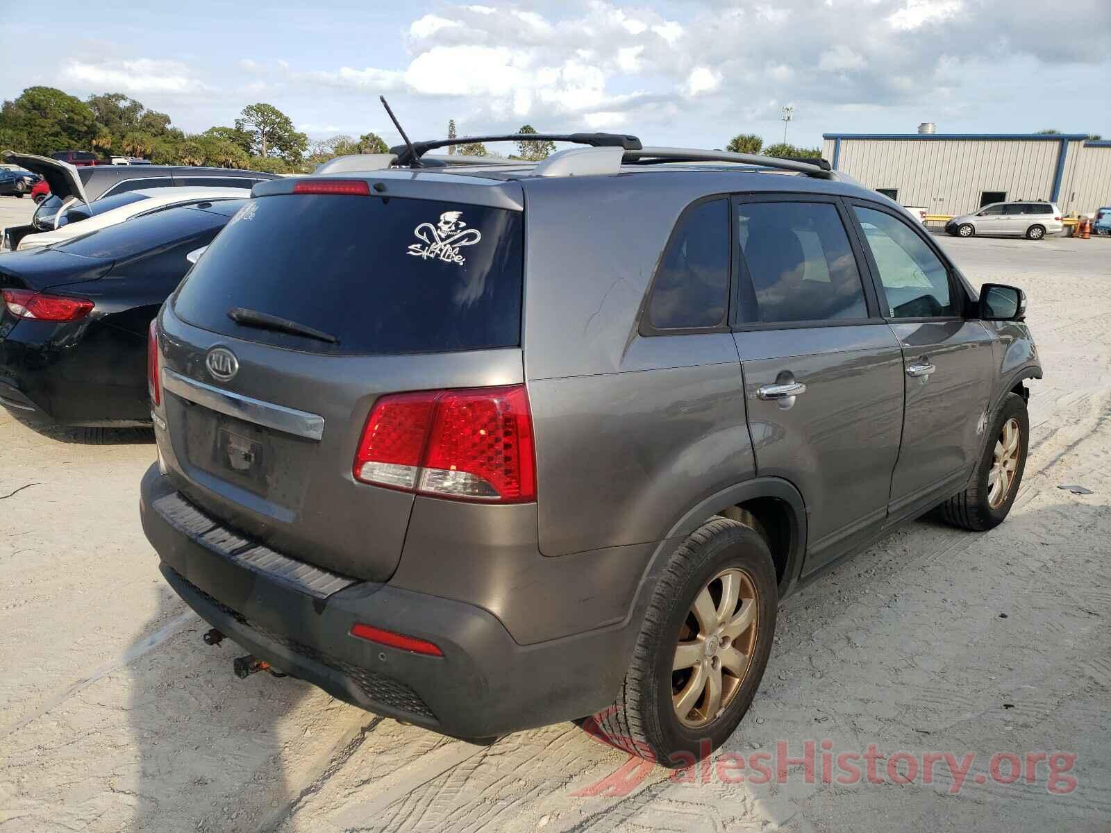 JTMRJREV0JD207639 2012 KIA SORENTO