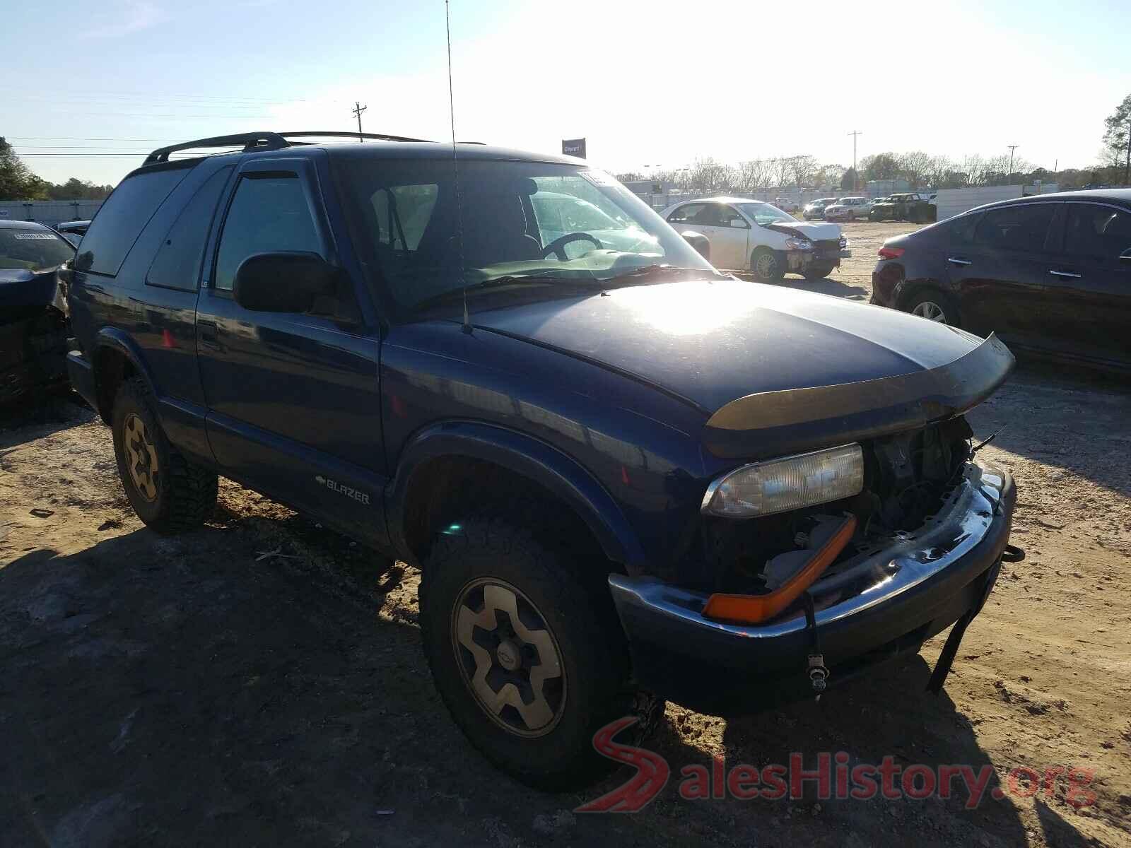 19XFC2F58GE008106 2001 CHEVROLET BLAZER