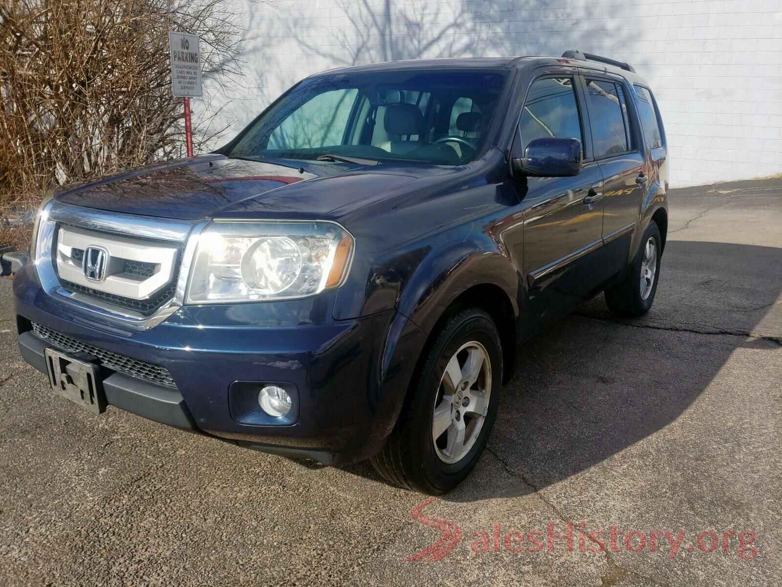 2T2ZZMCA8HC062977 2011 HONDA PILOT