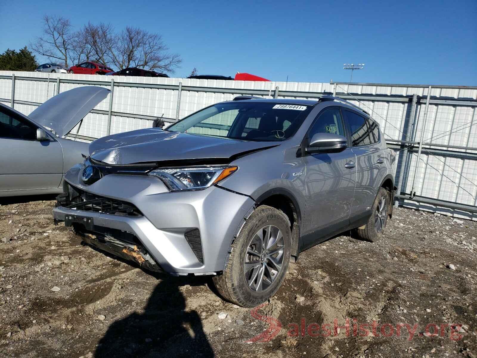 JTMRJREV4JD235802 2018 TOYOTA RAV4