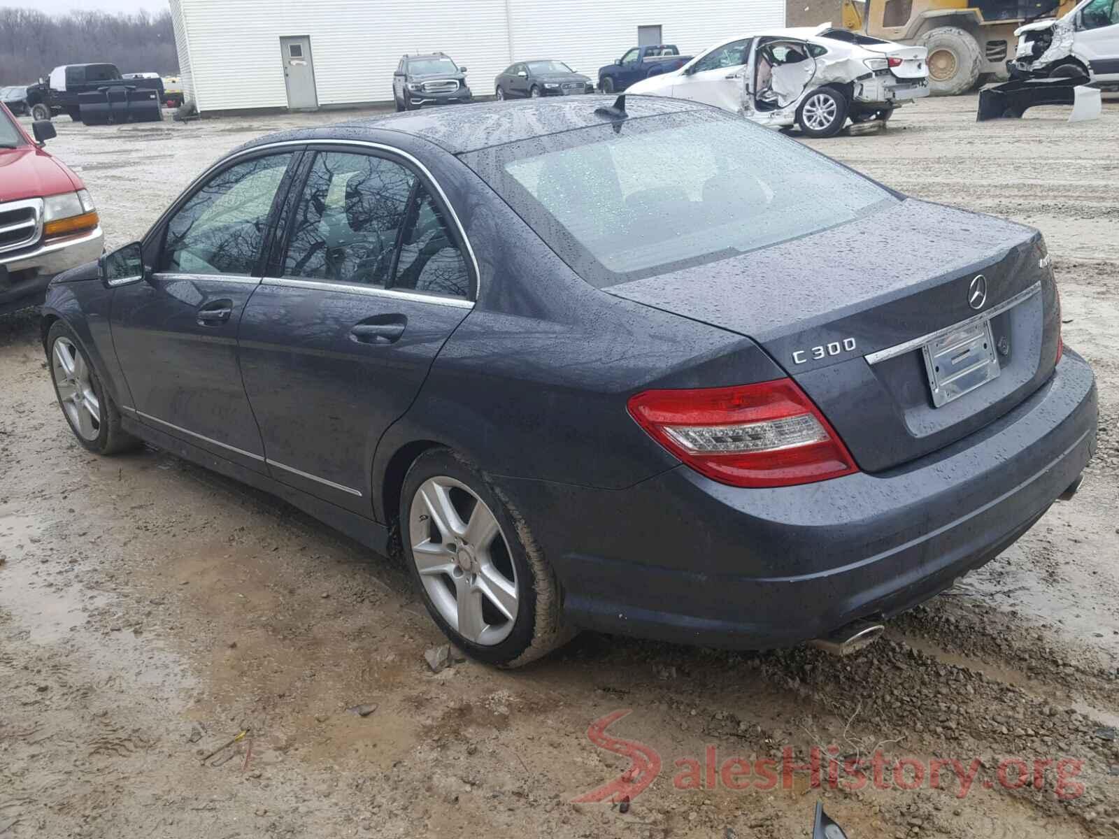 1V2AC2CA8LC201142 2011 MERCEDES-BENZ C300