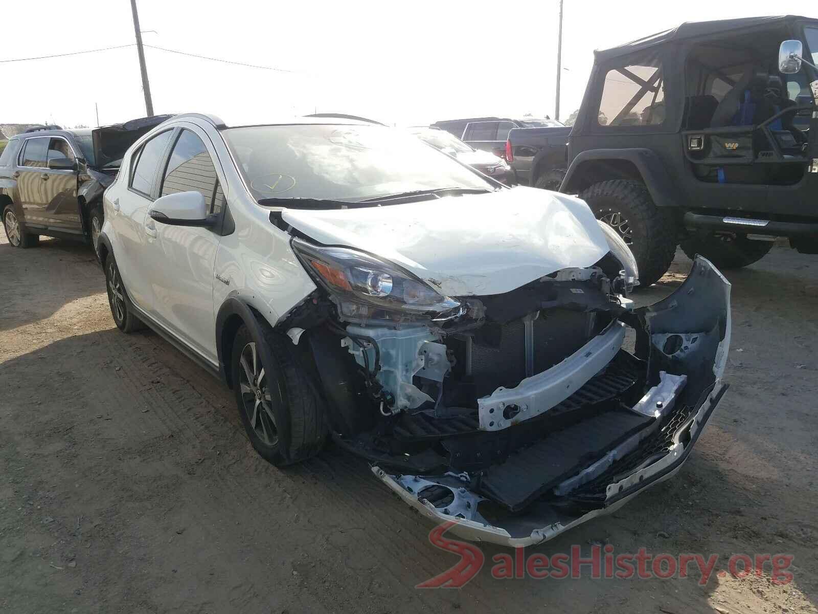 JTDKDTB37J1604713 2018 TOYOTA PRIUS