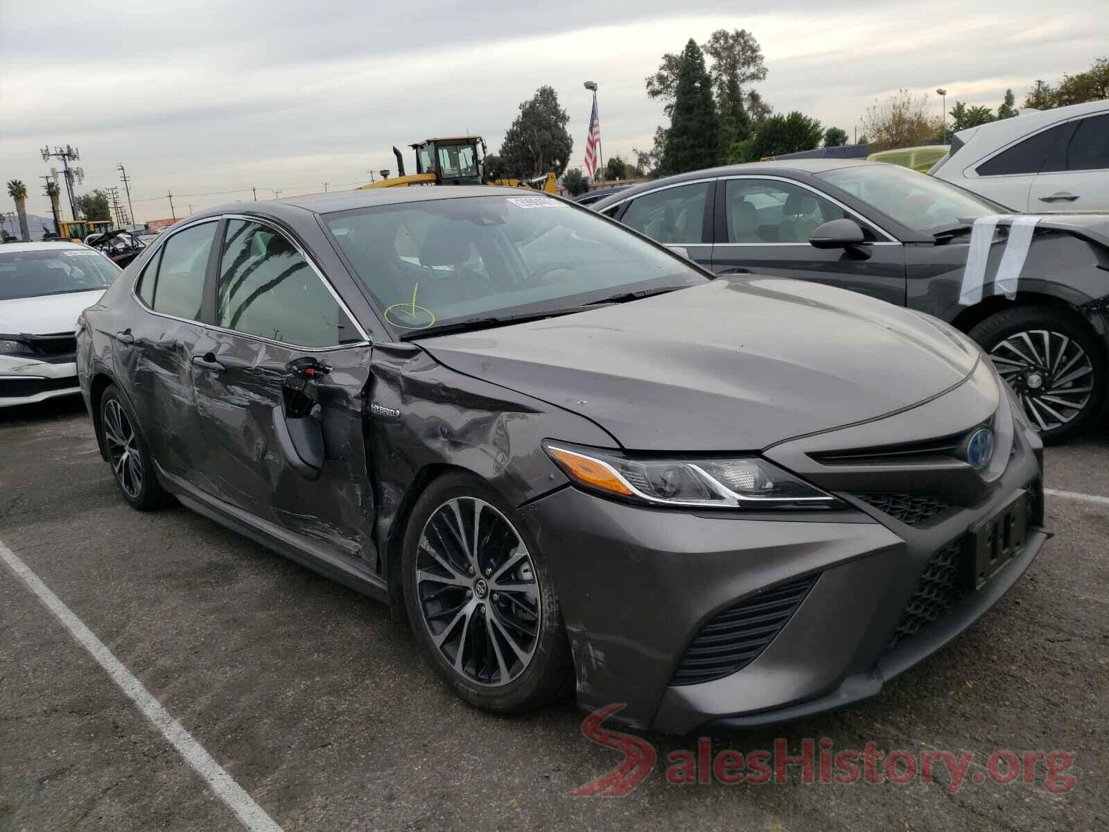 4T1B21HK8KU518492 2019 TOYOTA CAMRY