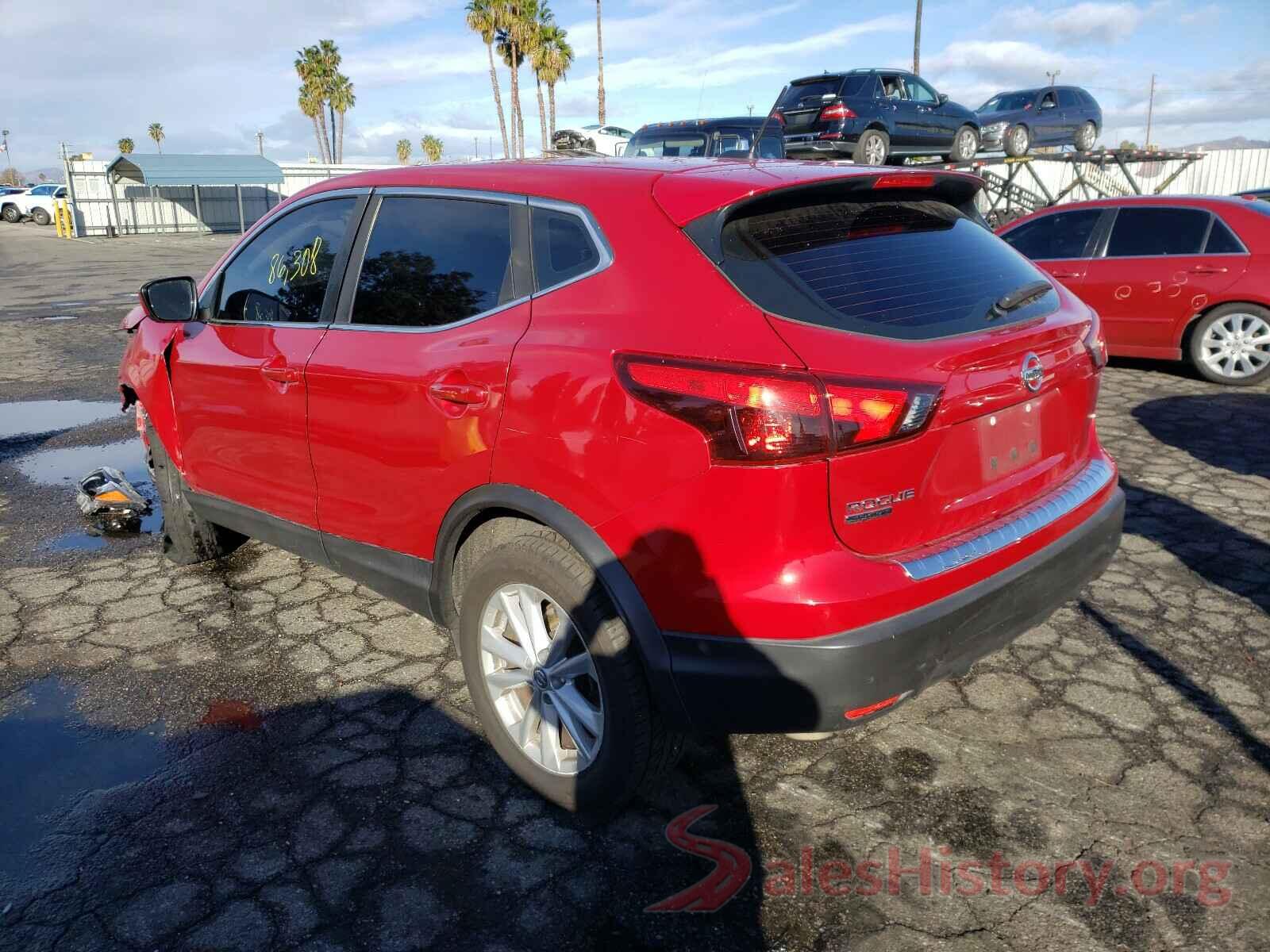 JN1BJ1CP2JW153078 2018 NISSAN ROGUE