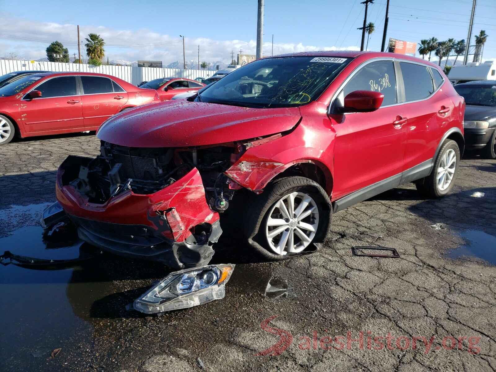 JN1BJ1CP2JW153078 2018 NISSAN ROGUE