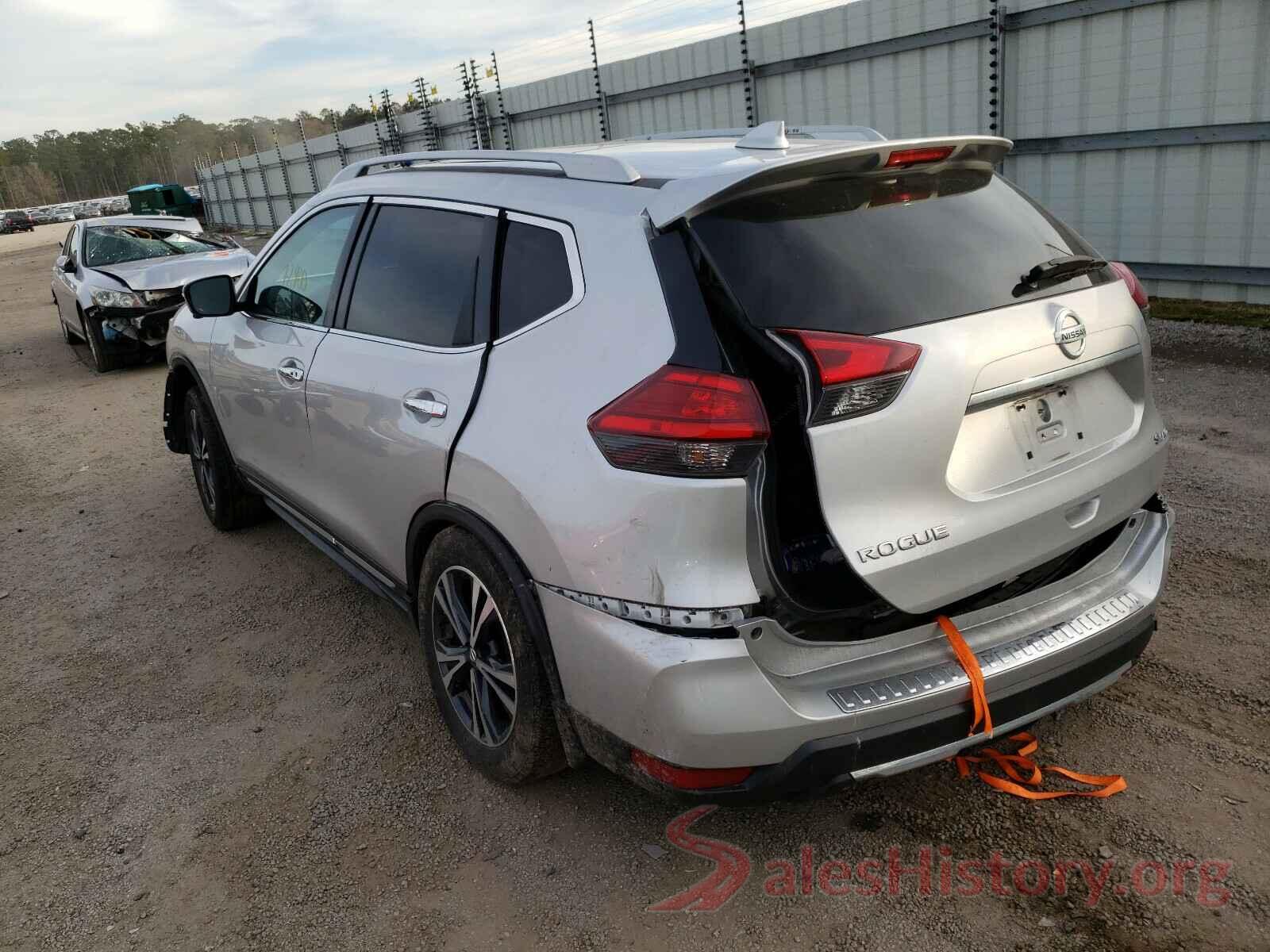 5N1AT2MV9HC831581 2017 NISSAN ROGUE