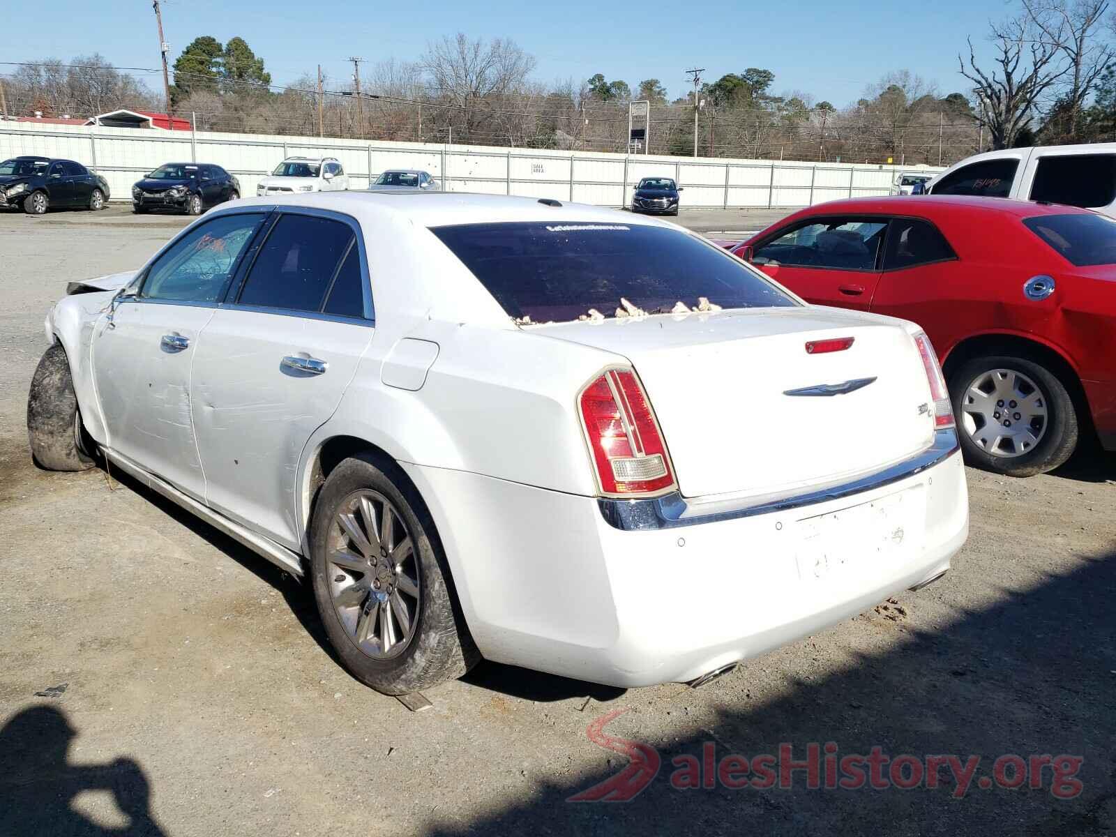 KM8J33A43GU229057 2011 CHRYSLER 300