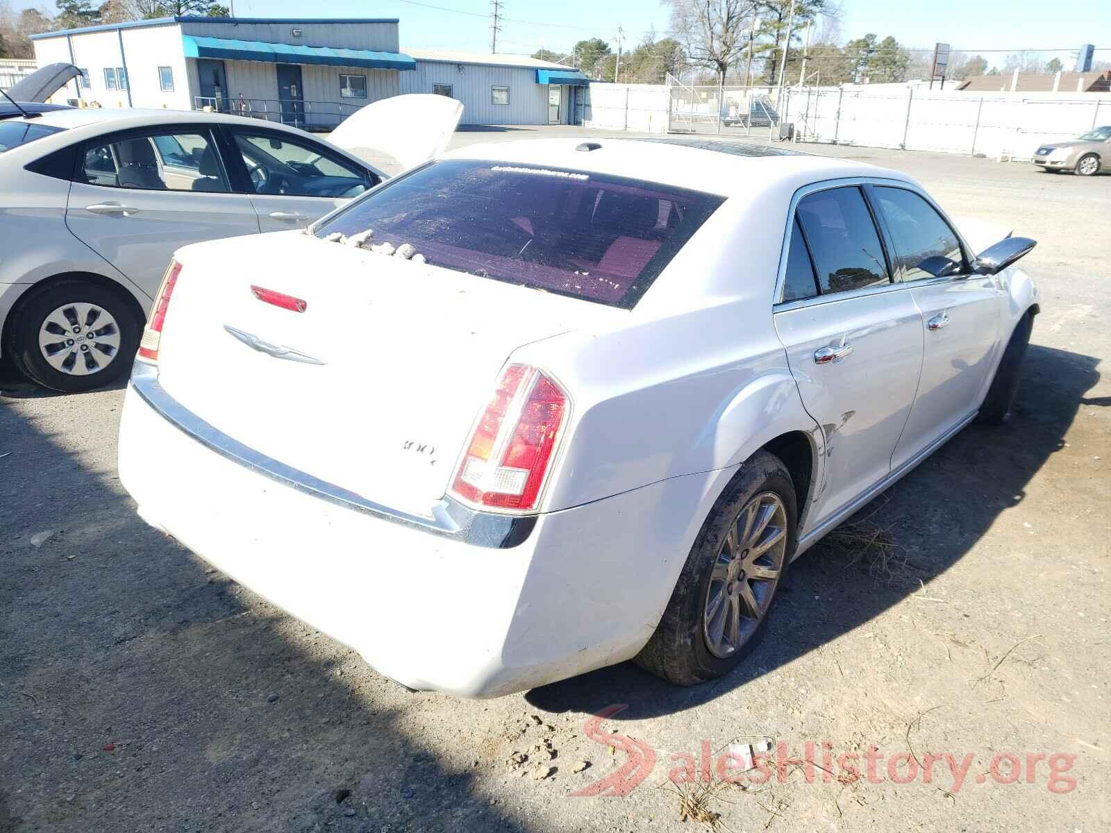 KM8J33A43GU229057 2011 CHRYSLER 300