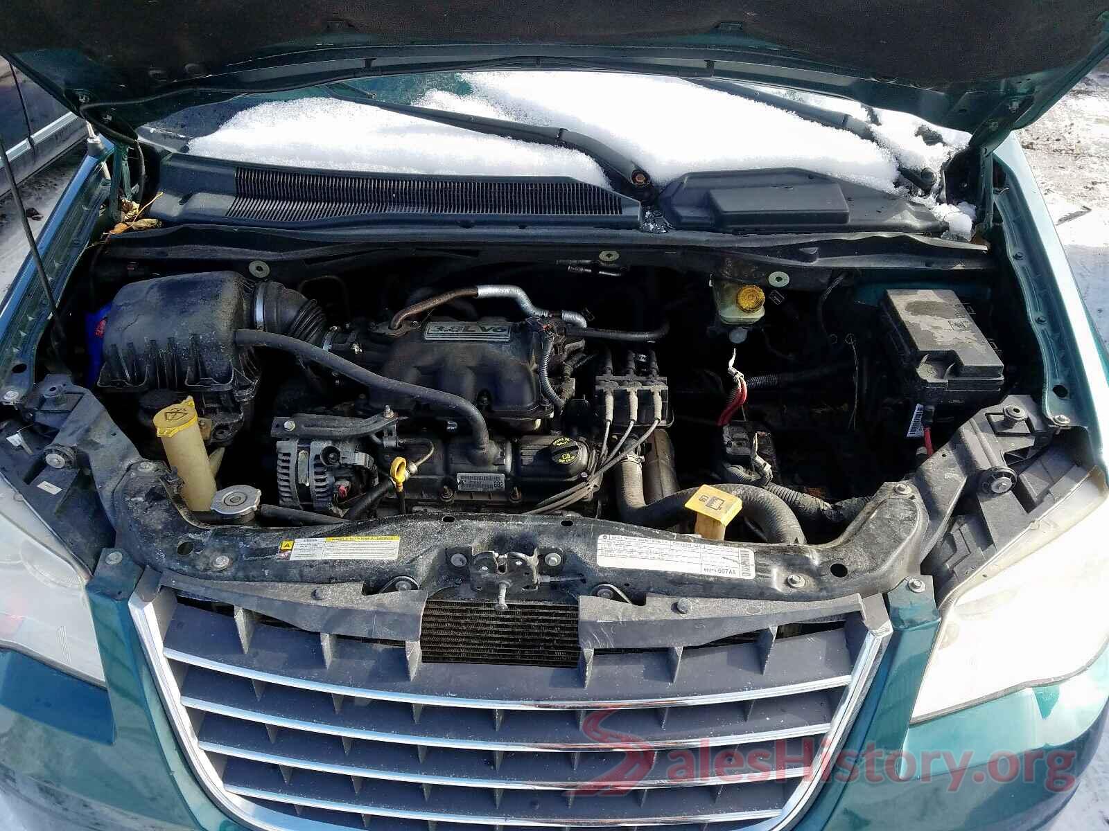 5NPE34AF8GH334555 2009 CHRYSLER TOWN & COU