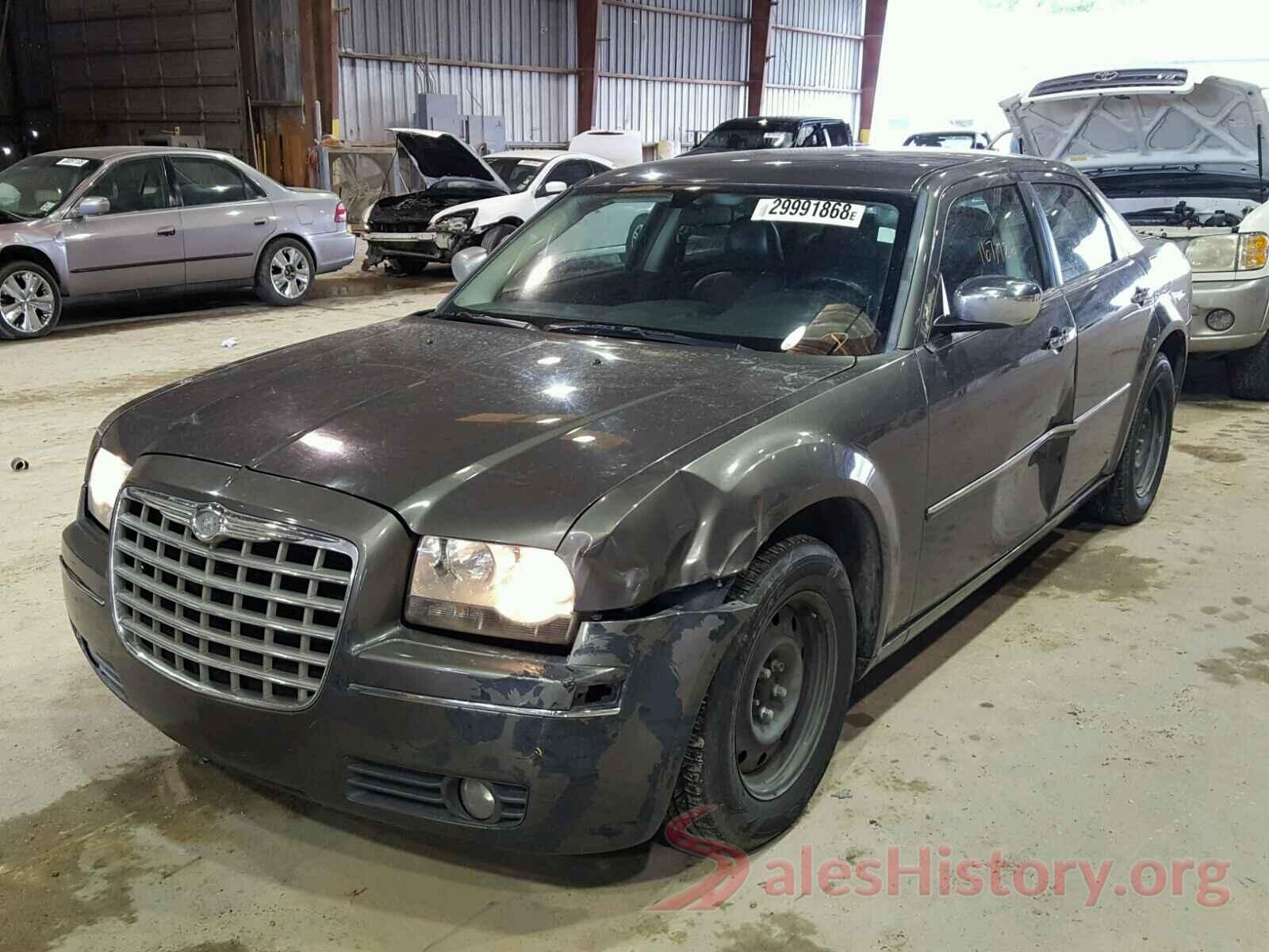 JN8AT2MV0JW309533 2010 CHRYSLER 300