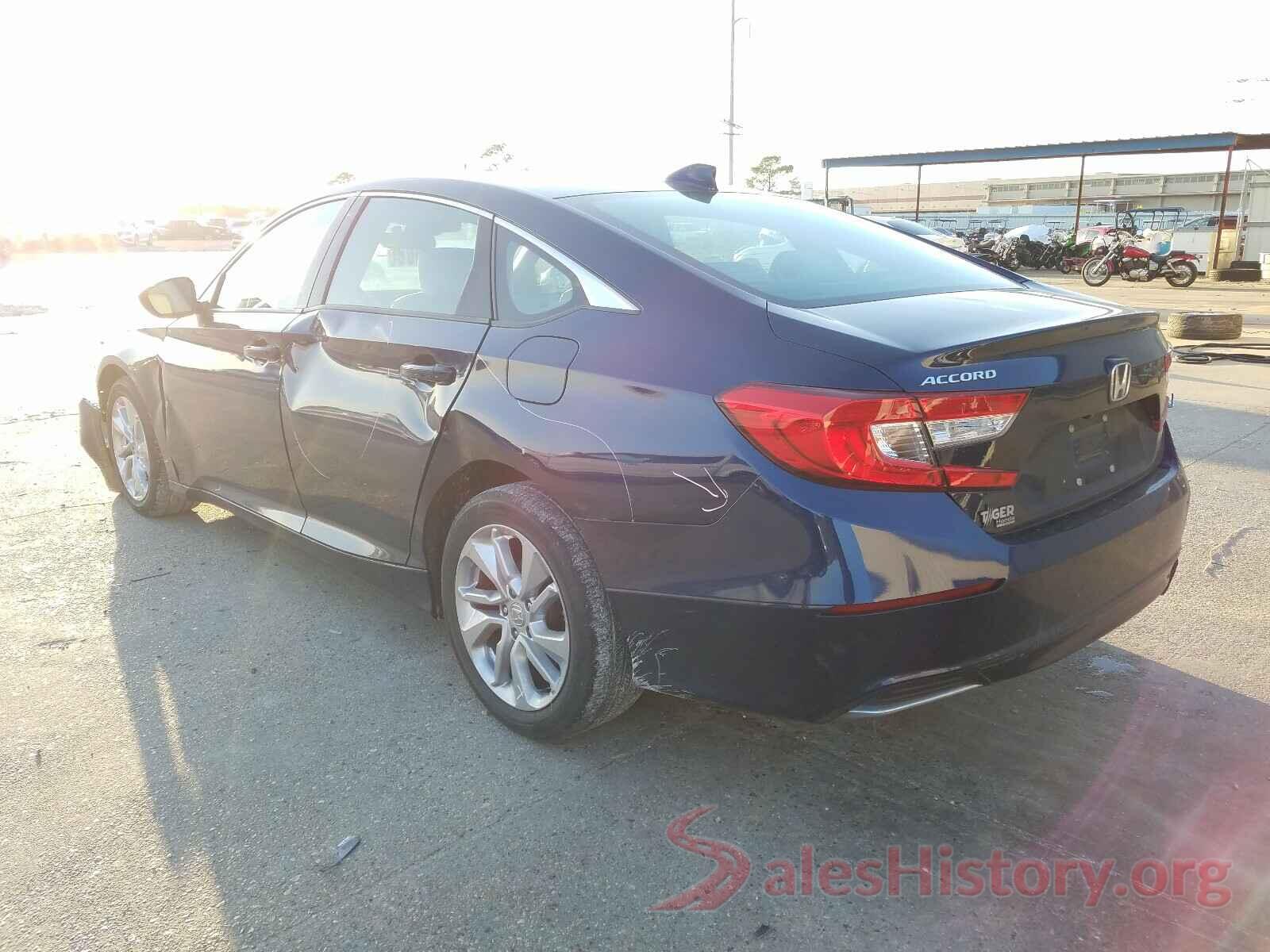 1HGCV1F18JA105578 2018 HONDA ACCORD