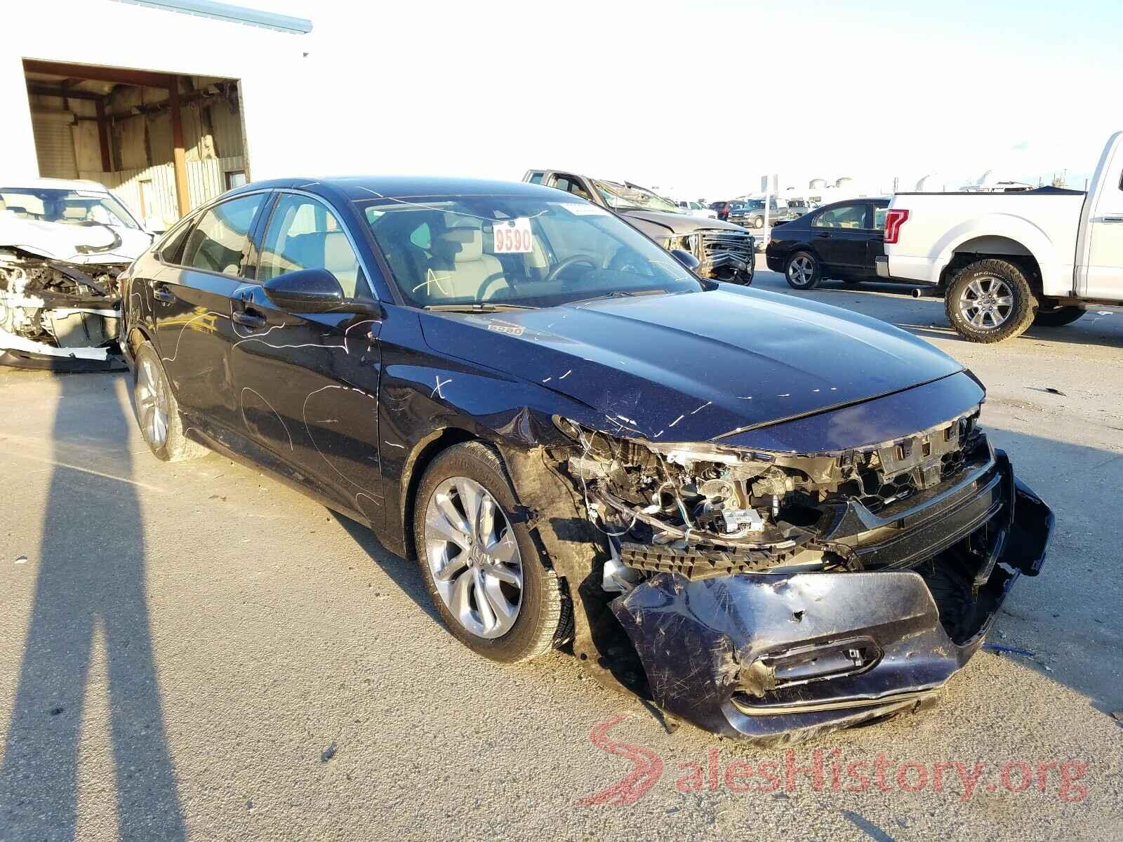 1HGCV1F18JA105578 2018 HONDA ACCORD