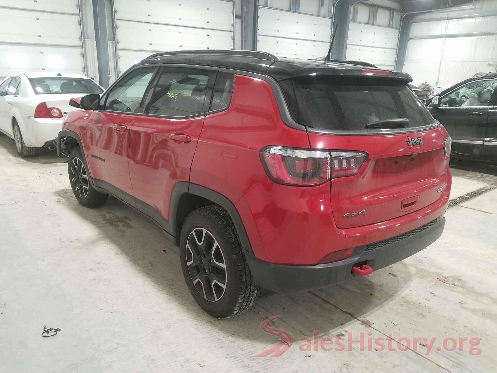 3C4NJDDB5KT651782 2019 JEEP COMPASS