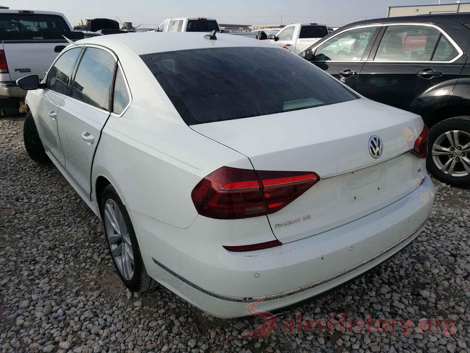 1VWBA7A34JC048492 2018 VOLKSWAGEN PASSAT