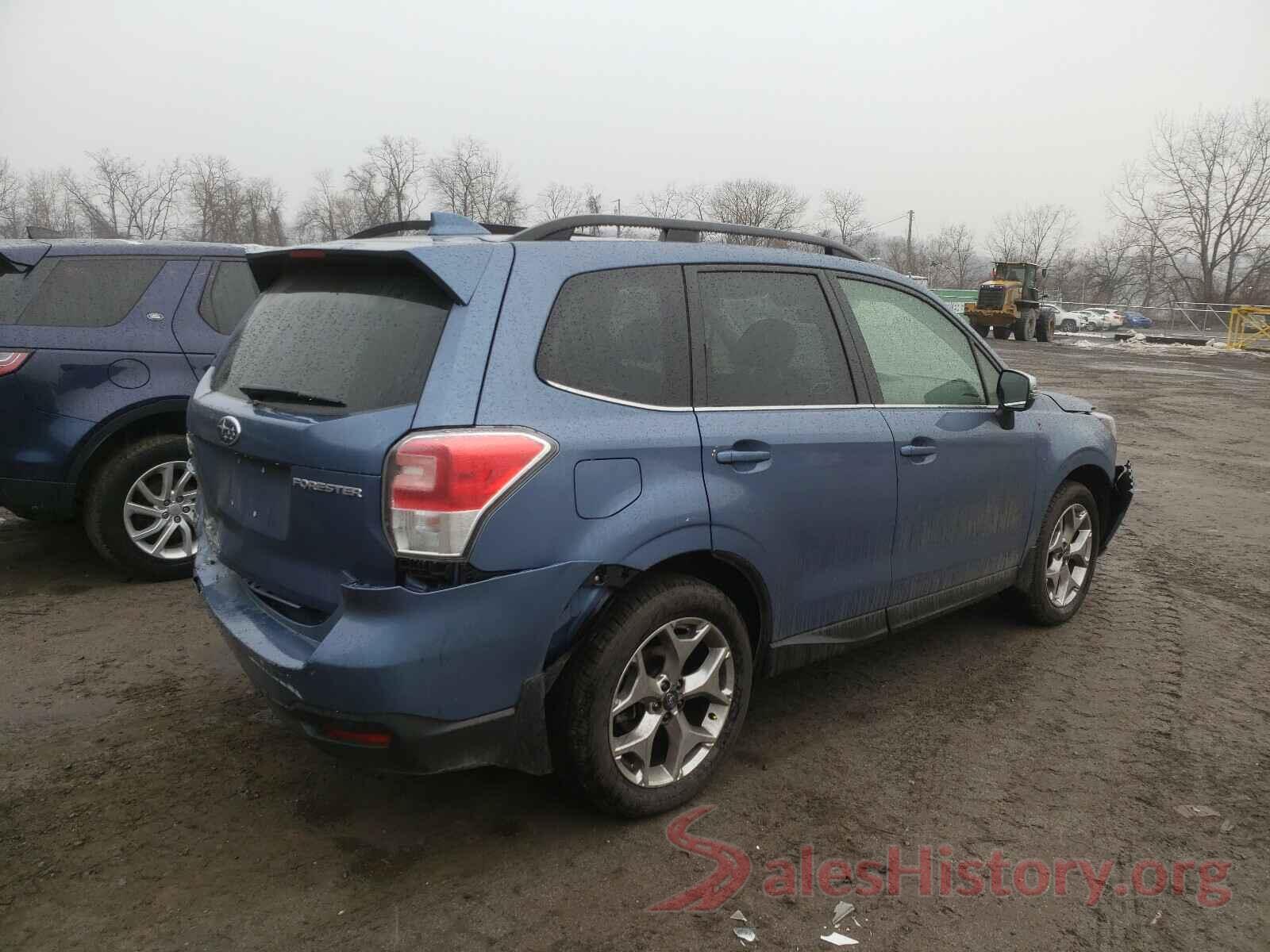 JF2SJAWC1JH528387 2018 SUBARU FORESTER