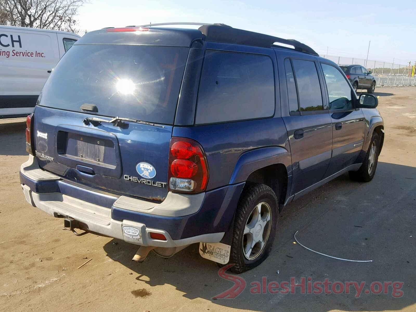 19XFC2F72GE245661 2004 CHEVROLET TRAILBLAZE