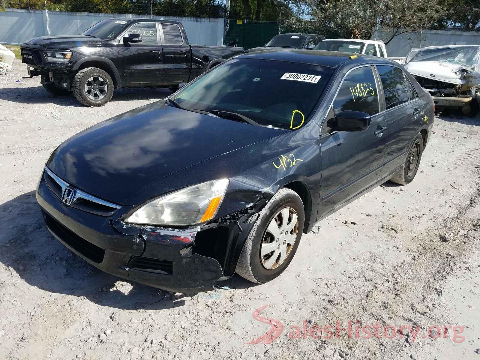 1HGCR2F74HA303857 2005 HONDA ACCORD